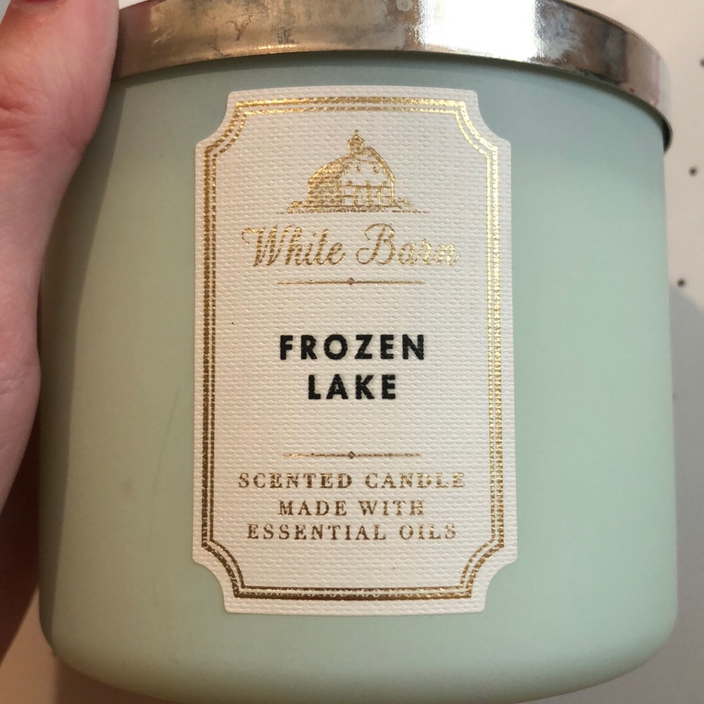 Bath and Body Works candle